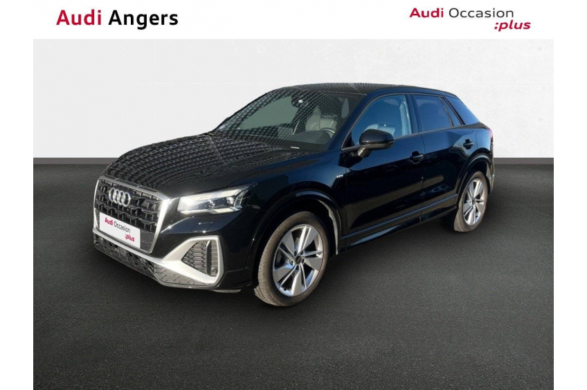 AUDI Q2 S line