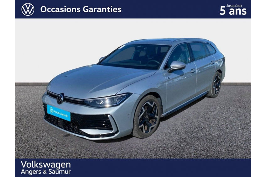 VOLKSWAGEN PASSAT R-Line