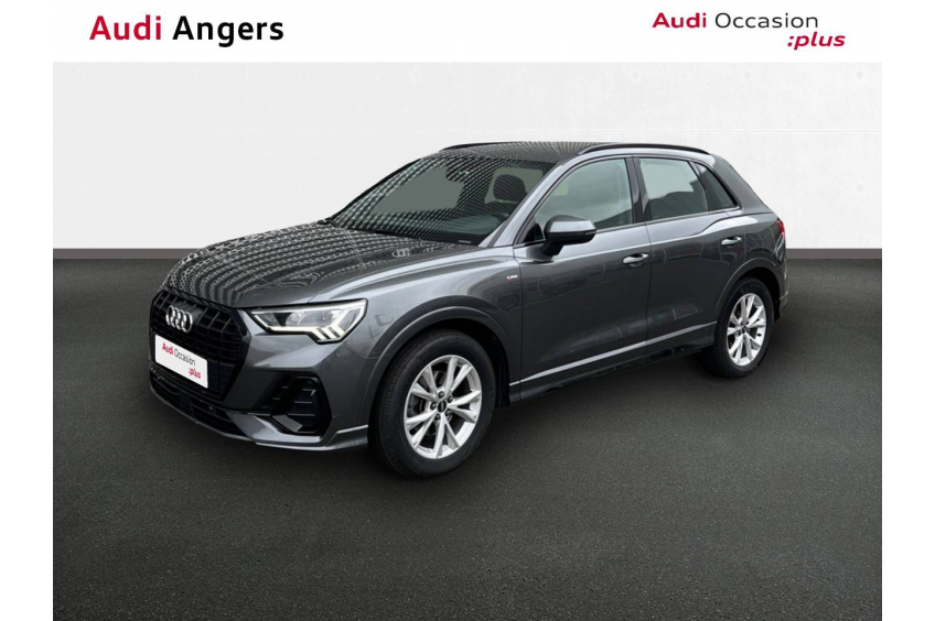 AUDI Q3 S line