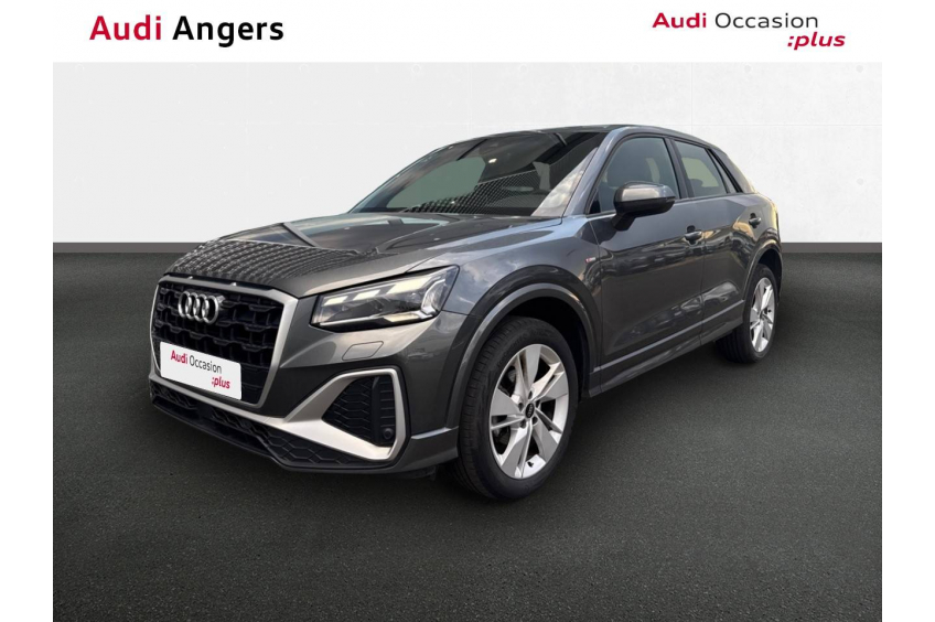 AUDI Q2 S line