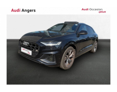 AUDI Q8 S line