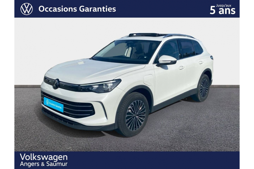 VOLKSWAGEN TIGUAN Elegance