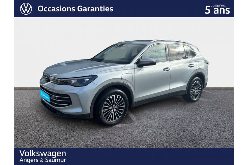 VOLKSWAGEN TIGUAN Elegance