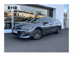 VOLKSWAGEN PASSAT Elegance