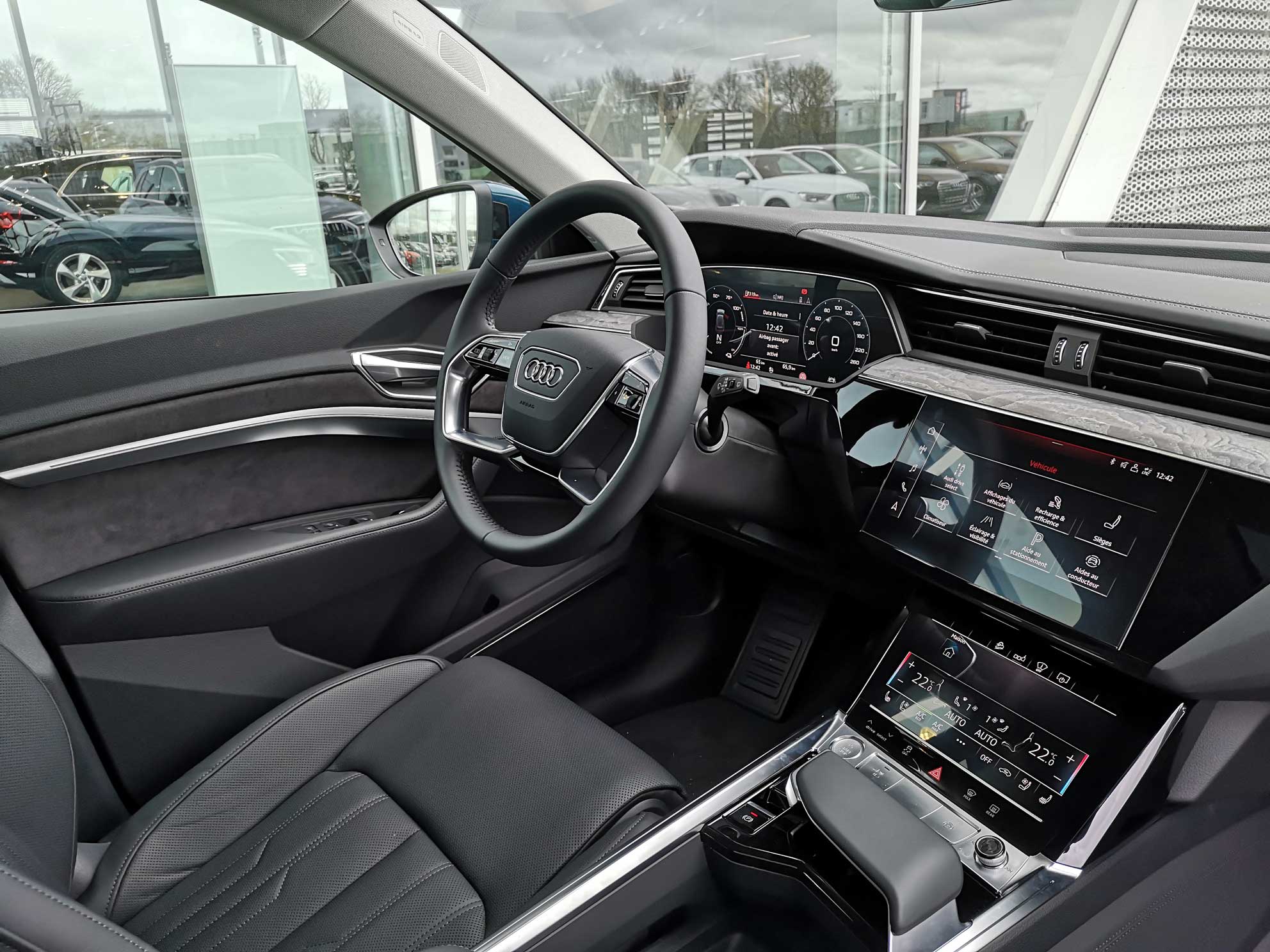 audi_etron_5